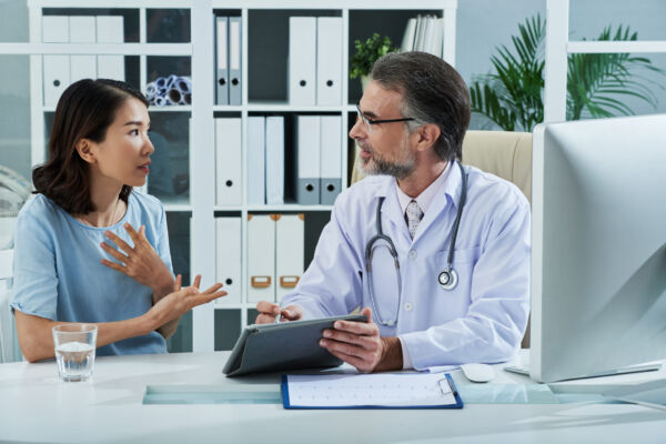 Heart burn patient consults a doctor