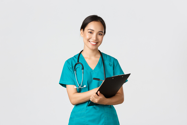 Gastroparesis doctor holding a ballpen and clipboard