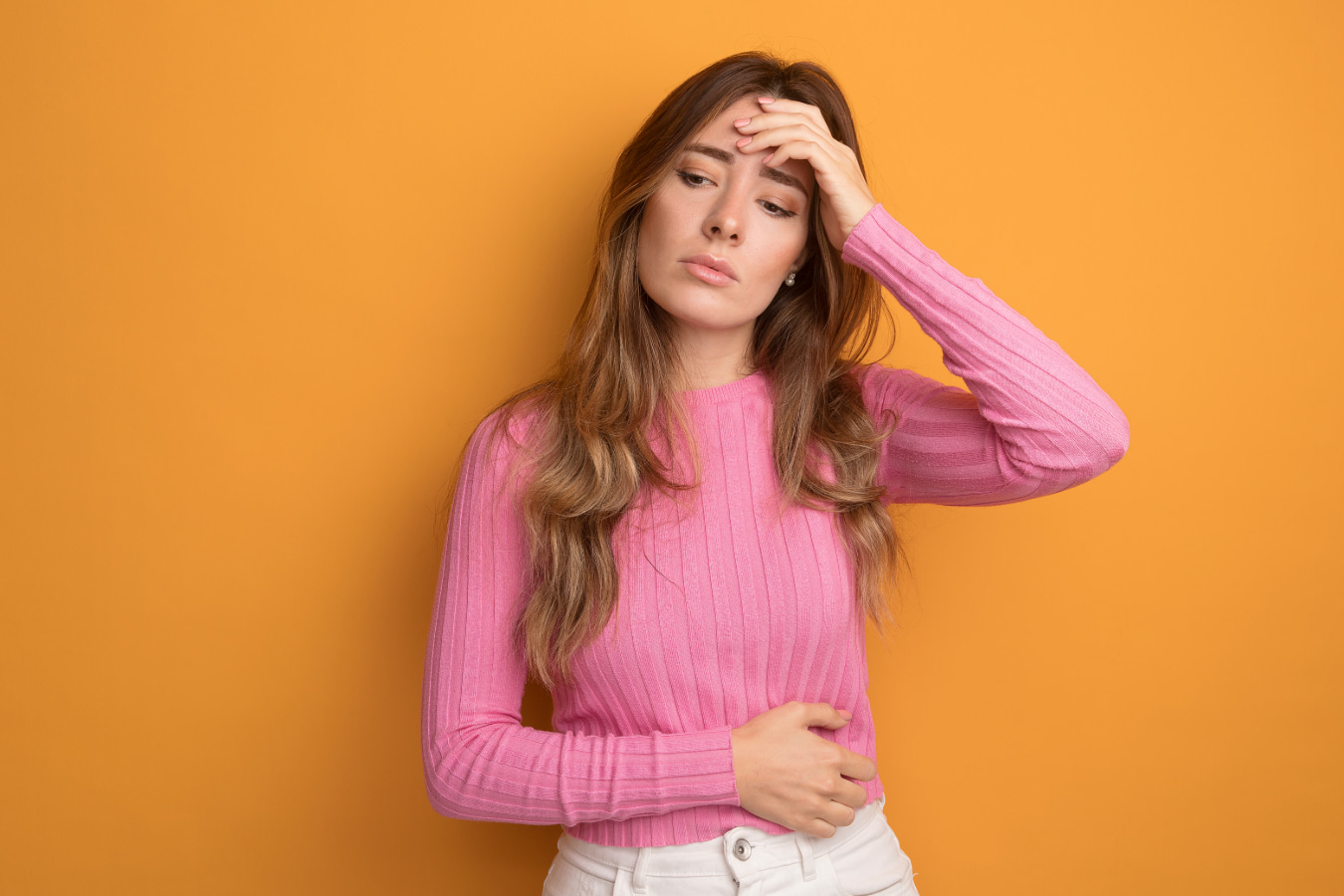 Women with gastroparesis having migraine