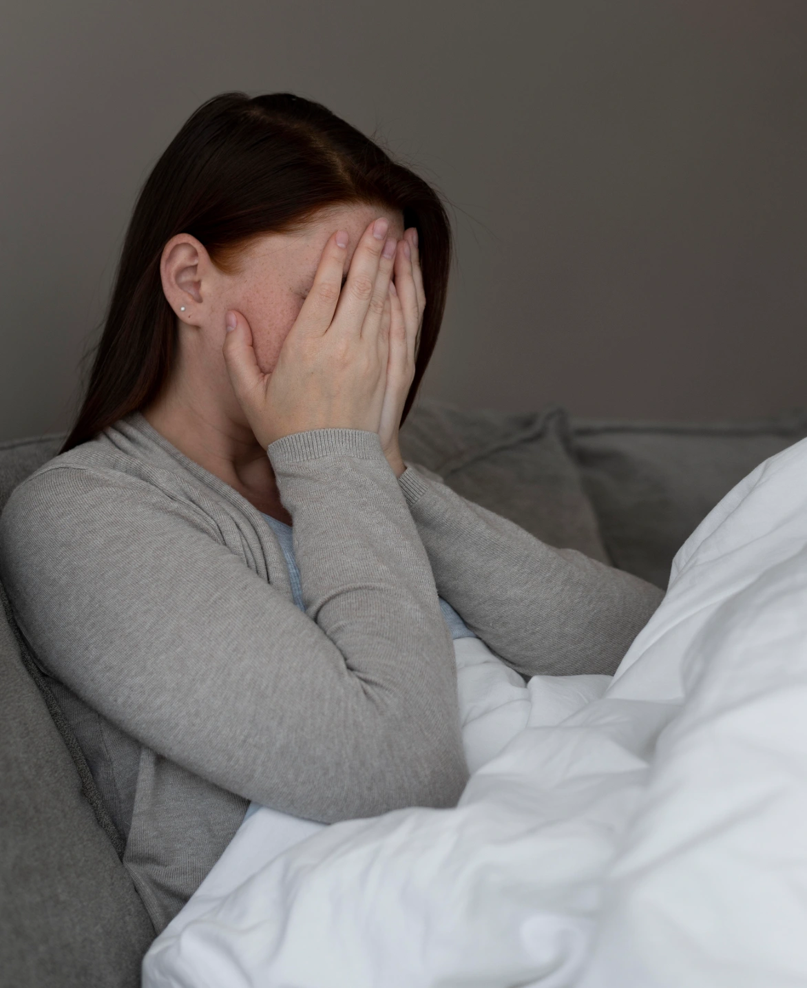 Women cant sleep because of heartburn Women cant sleep because of heartburn